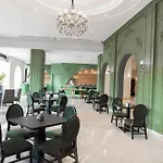 Levatio Suites Muscat, A Member Of Radisson Individuals