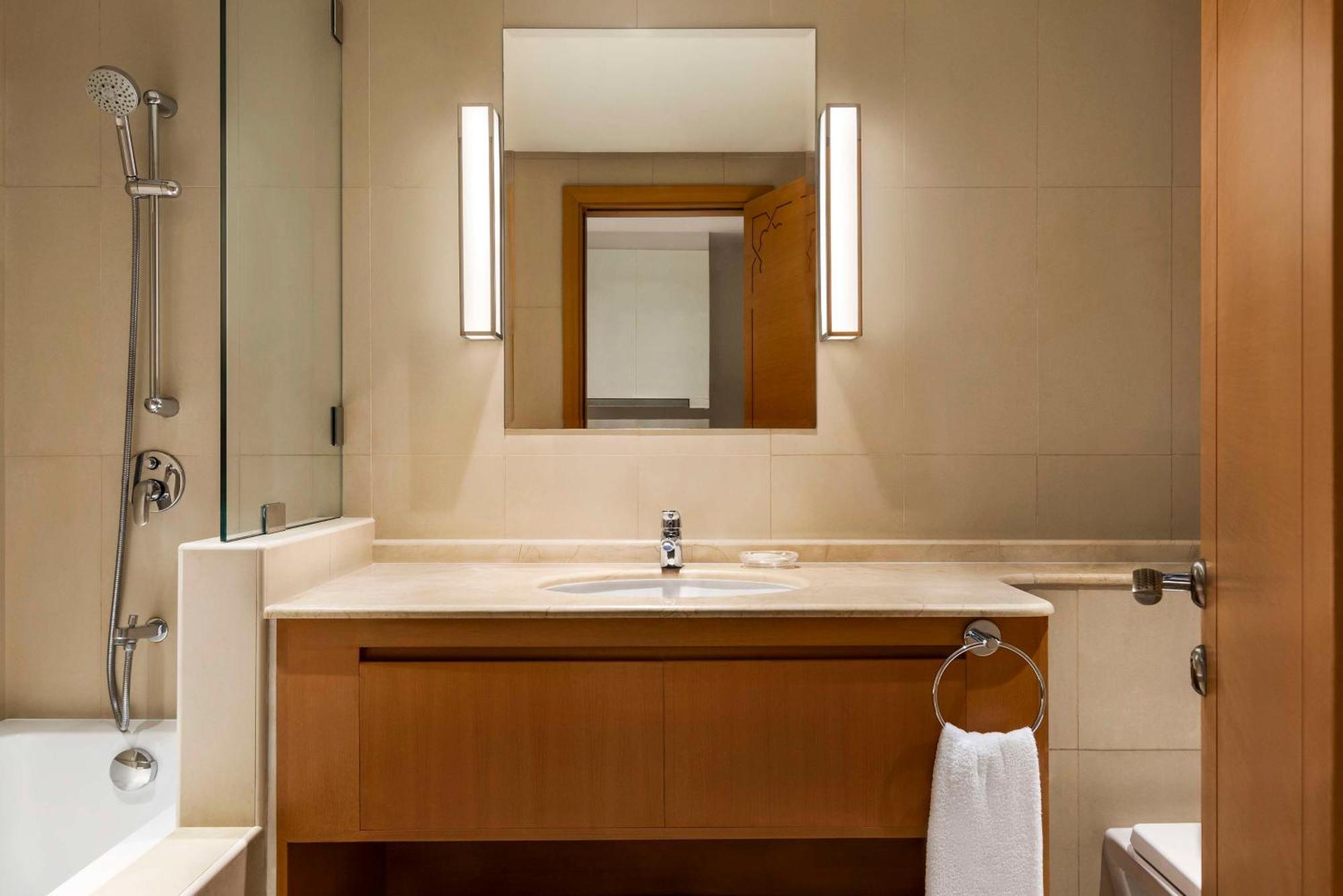 Levatio Muscat, A Member Of Radisson Individuals Hotel